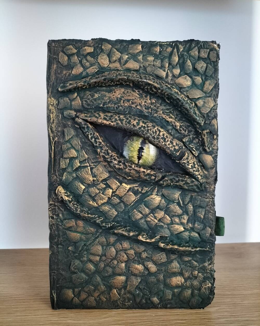 Couverture carnet dragon vert et or
