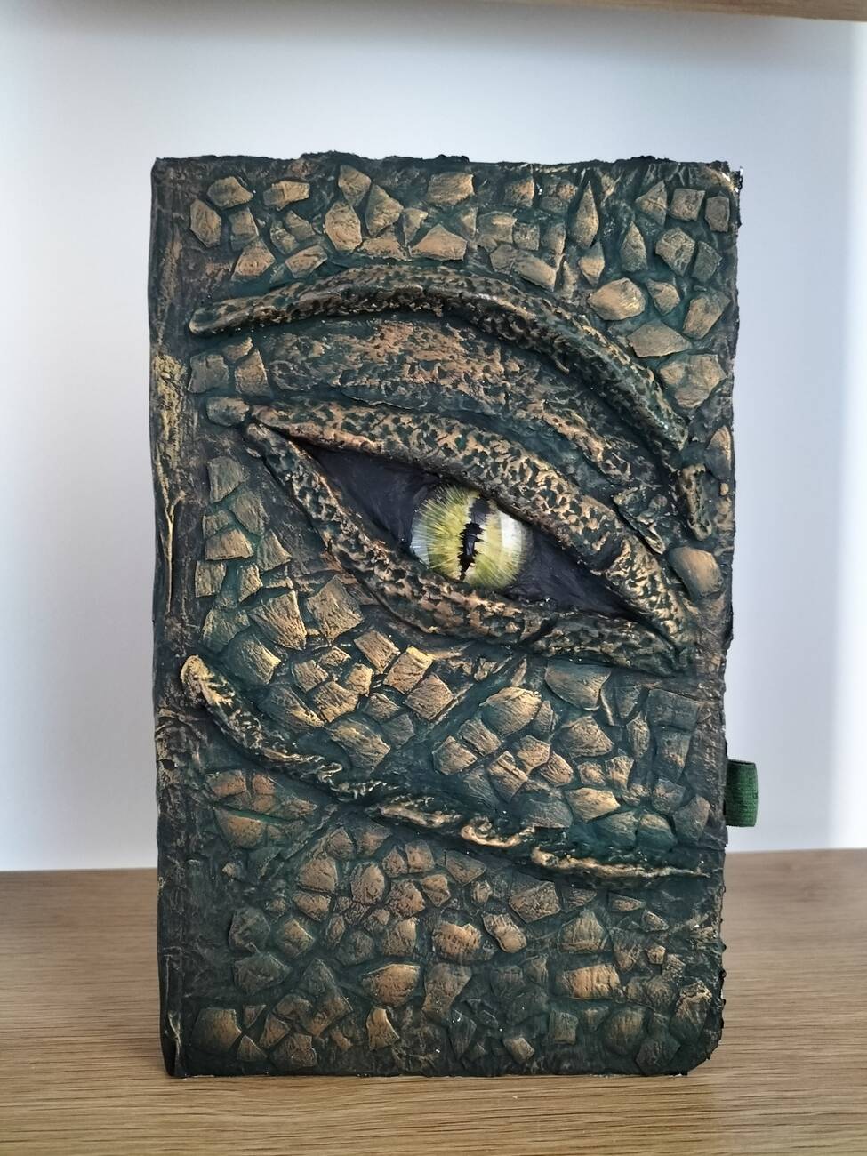 Couverture carnet dragon vert et or